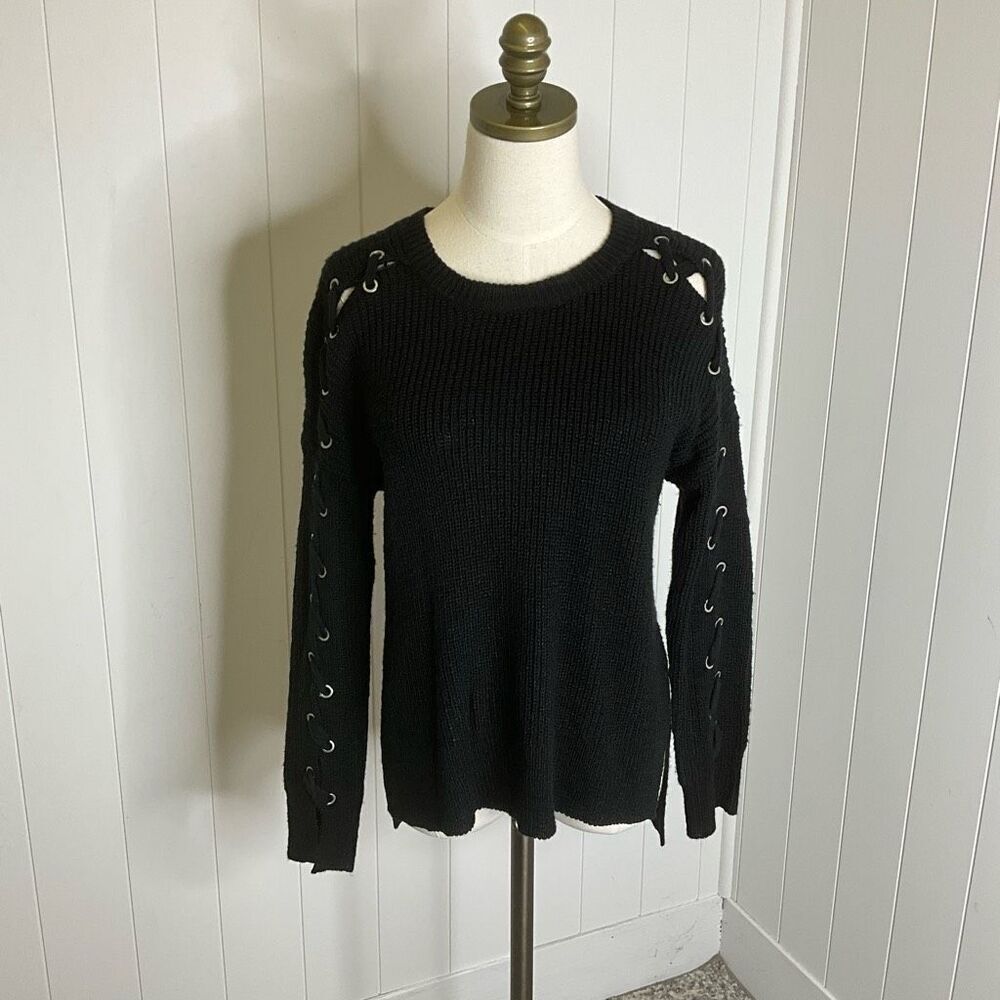 Freshman 1996 Women M Black 100% Acrylic Long Sleeve Knit Tied Sleeves Shirt Top